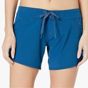 NWT Rip Curl Live N Surf 7” Boardshorts